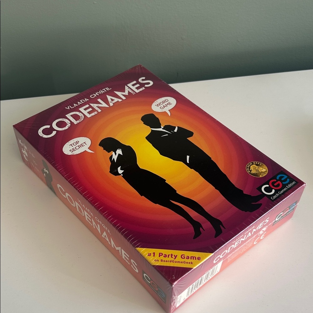 Codenames Board Game BRAND NEW
